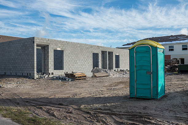 Portable Toilet Options We Offer in Bay Shore, NY